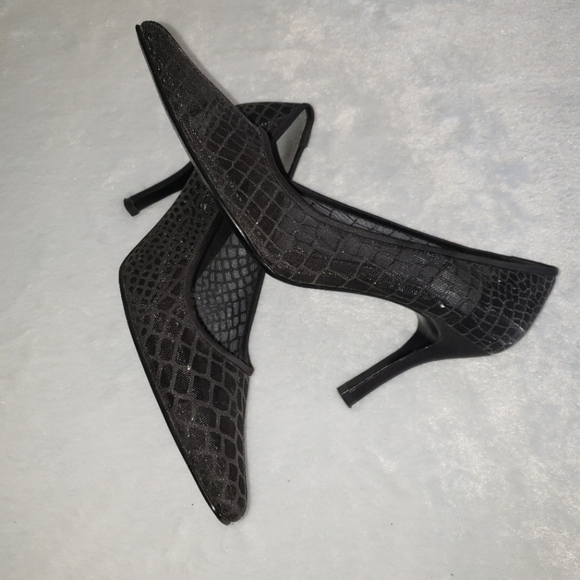 Womens sz 10 black illusion Metaphor stiletto heels with sheer upper material - Picture 10 of 10